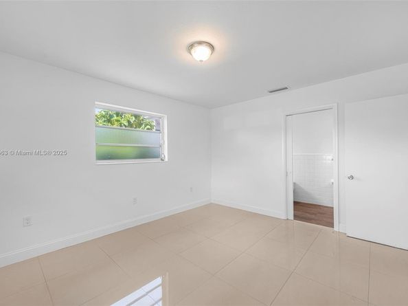 3202 SW 3rd St, Miami FL 33135