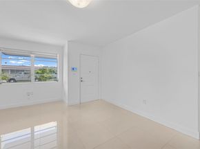 3202 SW 3rd St, Miami FL 33135
