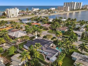 725 Harrison St, Hollywood FL 33019