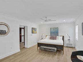 725 Harrison St, Hollywood FL 33019