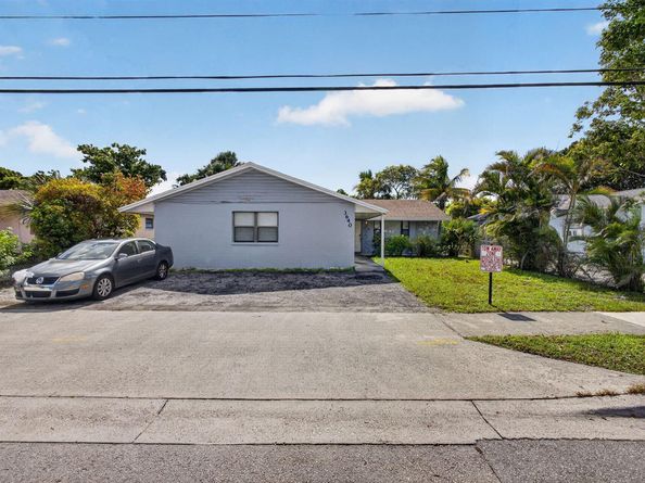 3640 Avenue J, West Palm Beach FL 33404