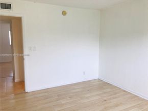 4633 NW 9th Dr 4633, Plantation FL 33317