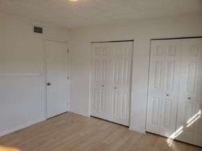 4633 NW 9th Dr 4633, Plantation FL 33317