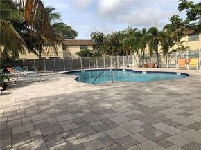4633 NW 9th Dr 4633, Plantation FL 33317