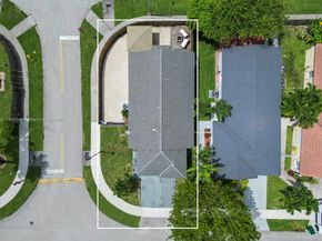 14310 SW 175th Ter, Miami FL 33177