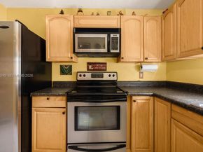 7785 SW 86th St E119, Miami FL 33143