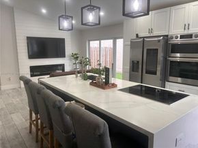 3704 NW 107th Ter, Sunrise FL 33351