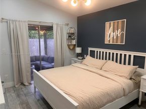 3704 NW 107th Ter, Sunrise FL 33351