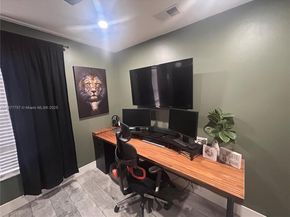 3704 NW 107th Ter, Sunrise FL 33351