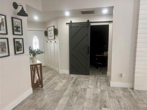 3704 NW 107th Ter, Sunrise FL 33351