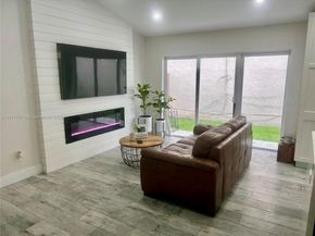 3704 NW 107th Ter, Sunrise FL 33351