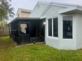 3704 NW 107th Ter, Sunrise FL 33351