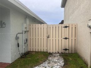 3704 NW 107th Ter, Sunrise FL 33351