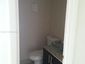 9351 Fontainebleau Blvd B415, Miami FL 33172