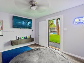 1899 NE 49th Ct, Pompano Beach FL 33064
