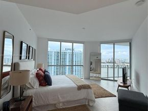 17111 Biscayne Blvd 2103, North Miami Beach FL 33160