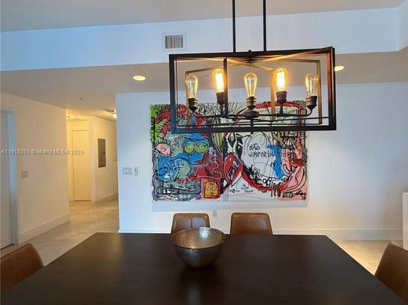 17111 Biscayne Blvd 2103, North Miami Beach FL 33160