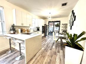 2101 NE 37th Ter, Homestead FL 33033