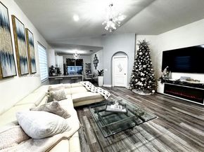 2101 NE 37th Ter, Homestead FL 33033