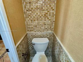 520 Brickell Key Dr A1912, Miami FL 33131
