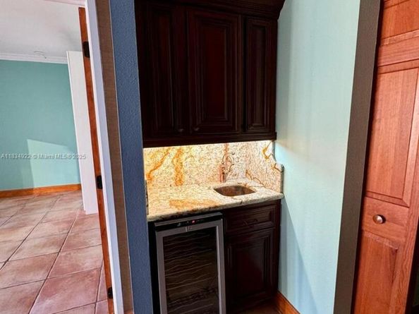 520 Brickell Key Dr A1912, Miami FL 33131