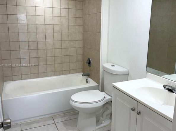 8365 SW 152nd Ave PH4, Miami FL 33193