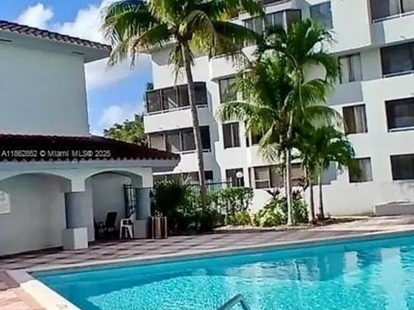 8365 SW 152nd Ave PH4, Miami FL 33193