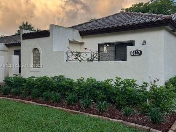 3117 Kingswood Ter, Boca Raton FL 33431