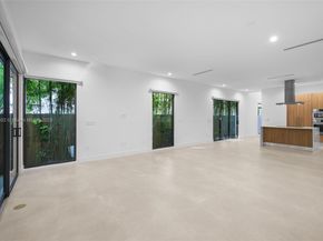 3063 Elizabeth St, Miami FL 33133