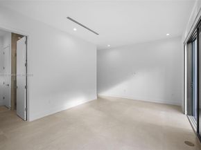 3063 Elizabeth St, Miami FL 33133