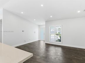 5976 SW 88th Pl, Miami FL 33173