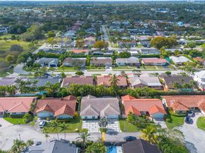 5976 SW 88th Pl, Miami FL 33173