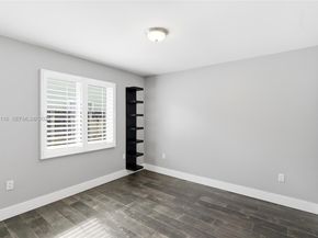 5976 SW 88th Pl, Miami FL 33173