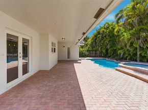 5976 SW 88th Pl, Miami FL 33173