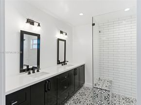 5976 SW 88th Pl, Miami FL 33173