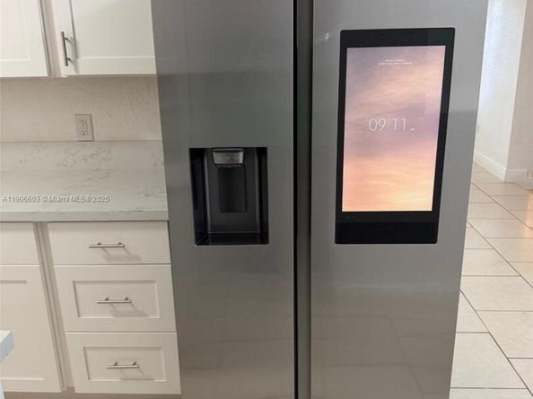 361 NE 160th Ter, Miami FL 33162