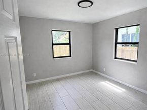 607 SW 10th St, Fort Lauderdale FL 33315