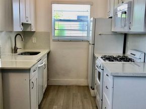 200 76th St 41, Miami Beach FL 33141