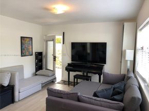 200 76th St 41, Miami Beach FL 33141