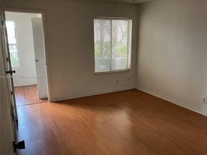 3320 N Pinewalk Dr N 1715, Margate FL 33063