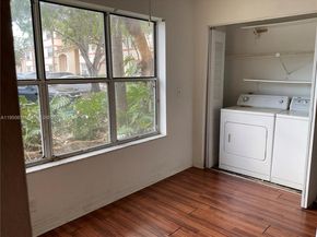 3320 N Pinewalk Dr N 1715, Margate FL 33063