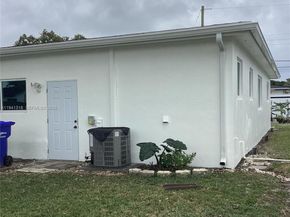 410 N 74th Ave, Hollywood FL 33024