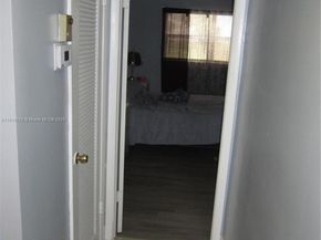 2751 E Sunrise Lakes Dr 108, Sunrise FL 33322