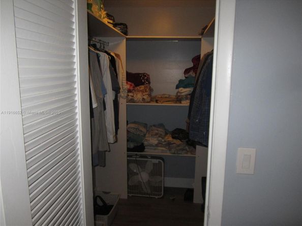 2751 E Sunrise Lakes Dr 108, Sunrise FL 33322