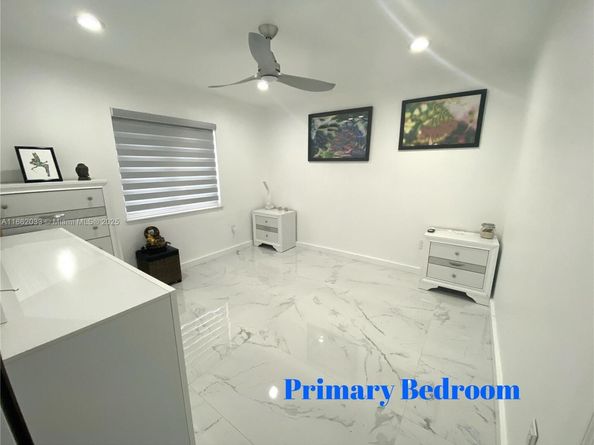 11564 SW 7th St, Sweetwater FL 33174