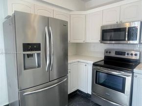 630 79th St, Miami Beach FL 33141