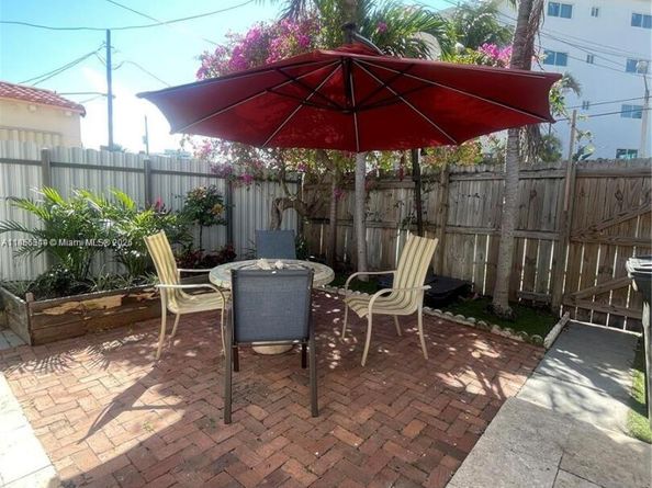 630 79th St, Miami Beach FL 33141