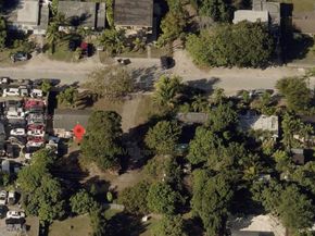 33 NW 7th Ave, Homestead FL 33030