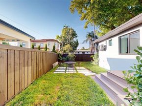 641 Nightingale Ave, Miami Springs FL 33166