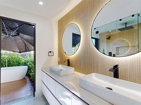 641 Nightingale Ave, Miami Springs FL 33166